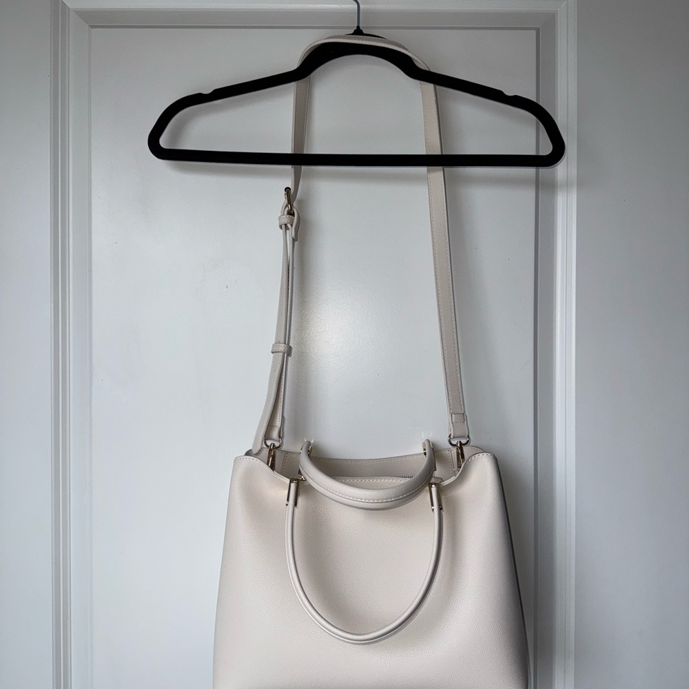 Elegant Cream Handbag